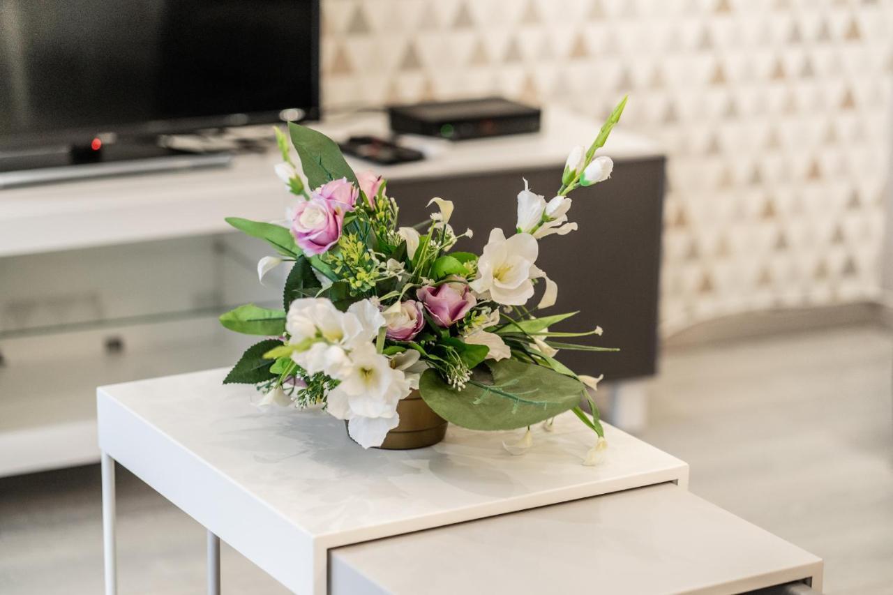 Attila Luxury Apartment Сегед Экстерьер фото