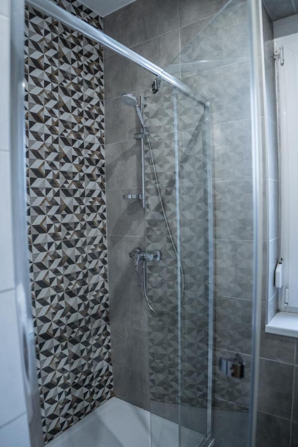 Attila Luxury Apartment Сегед Экстерьер фото