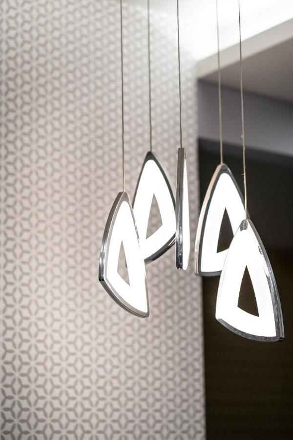 Attila Luxury Apartment Сегед Экстерьер фото
