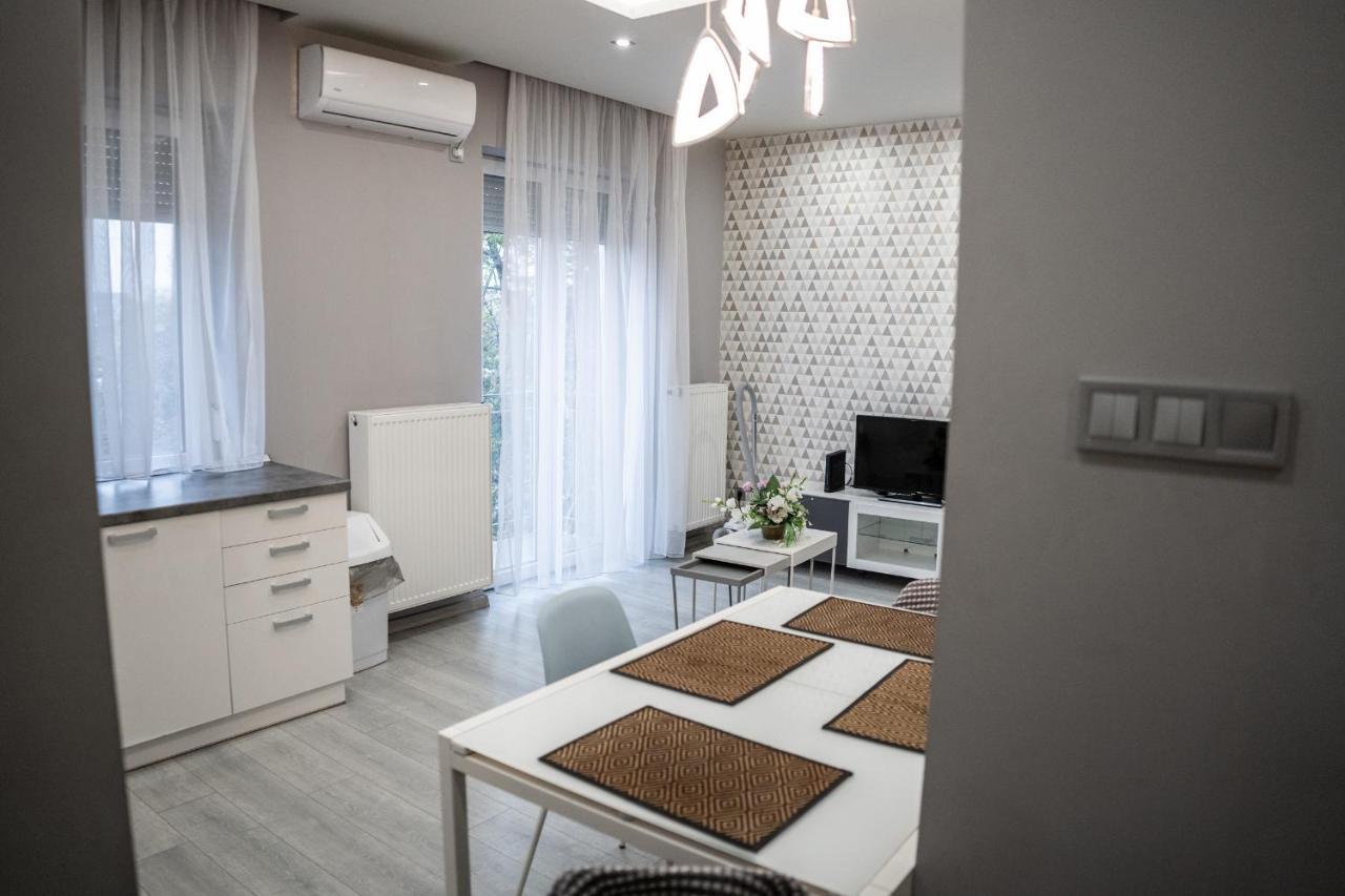 Attila Luxury Apartment Сегед Экстерьер фото